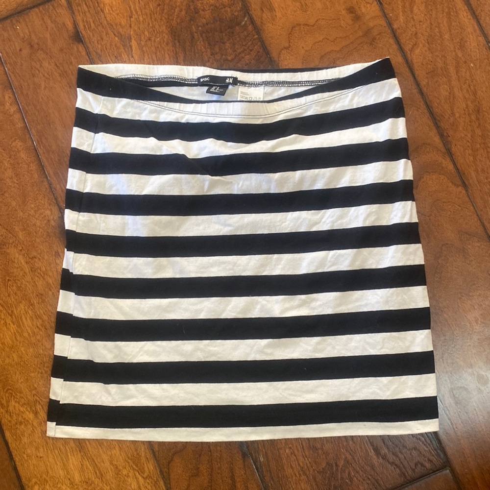 H&M Striped Bodycon Skirt